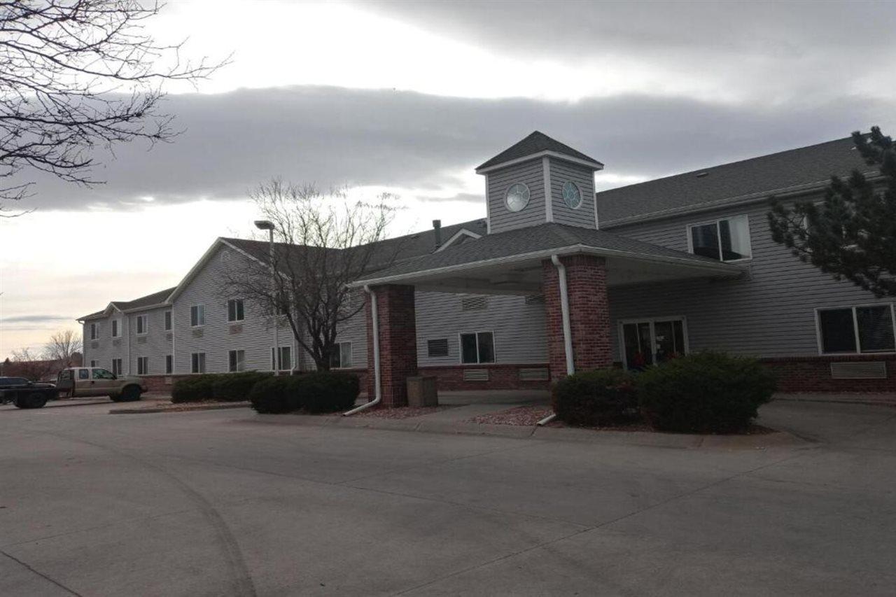 Hotel Super 8 By Wyndham Windsor Exterior foto
